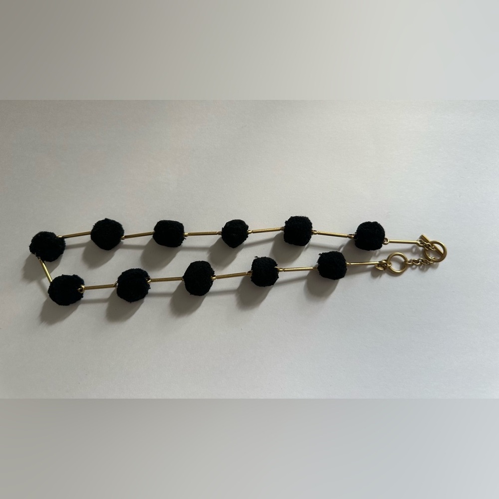 Madewell Black Pom-Pom Gold Link Toggle Necklace - Picture 9 of 10